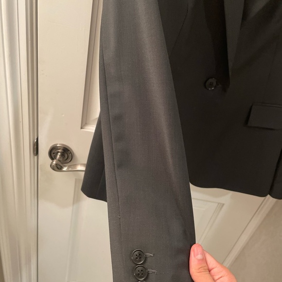 Judith and Charles black blazer - Picture 3 of 5